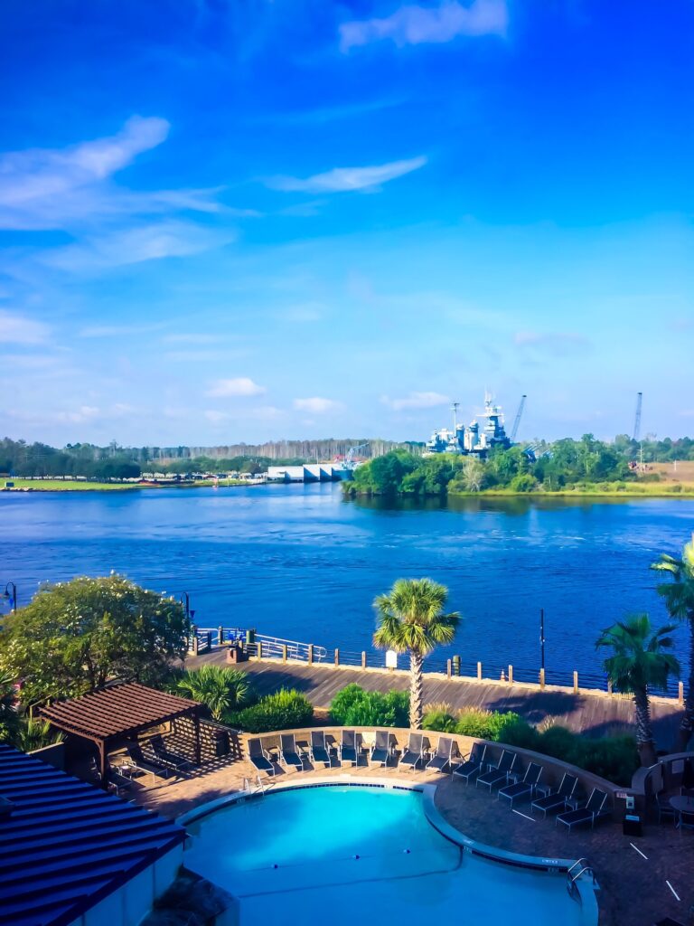 Amazing tropical blue sky & water view from the hotel’s window during USA travel